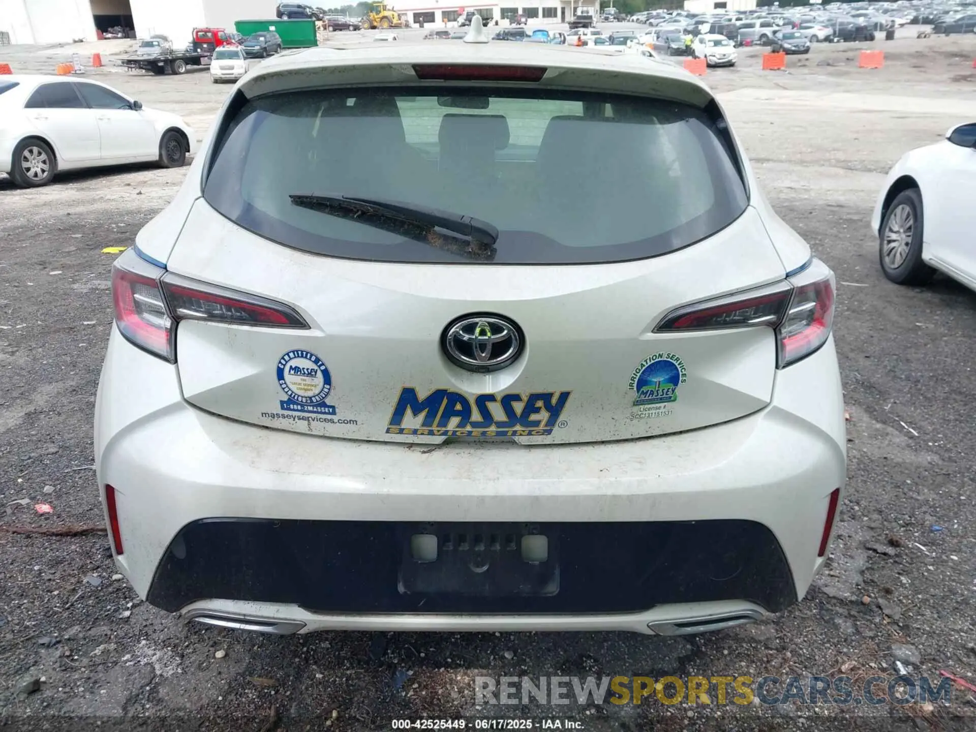 15 Photograph of a damaged car JTNK4RBE0K3003102 TOYOTA COROLLA 2019