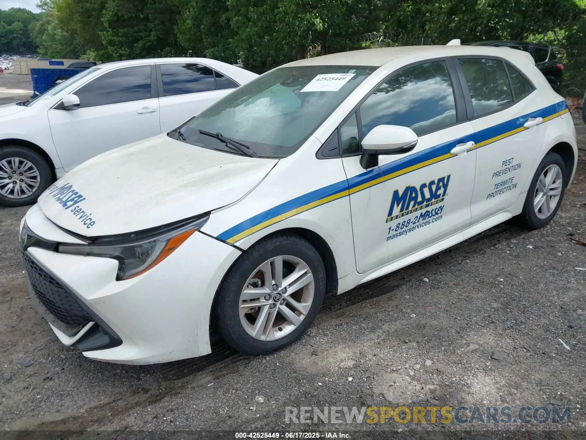 2 Photograph of a damaged car JTNK4RBE0K3003102 TOYOTA COROLLA 2019