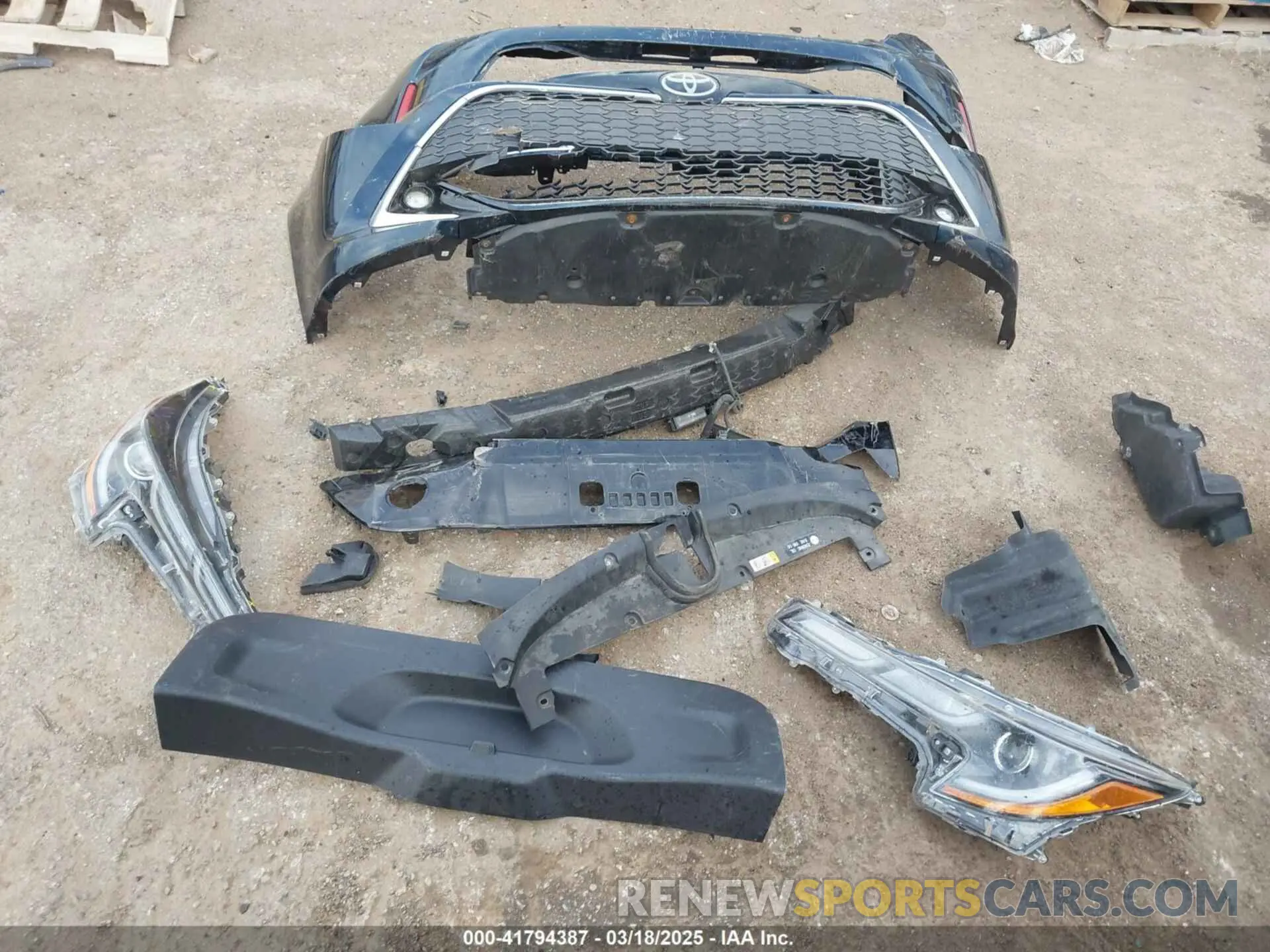 12 Photograph of a damaged car JTNK4RBE0K3020711 TOYOTA COROLLA 2019