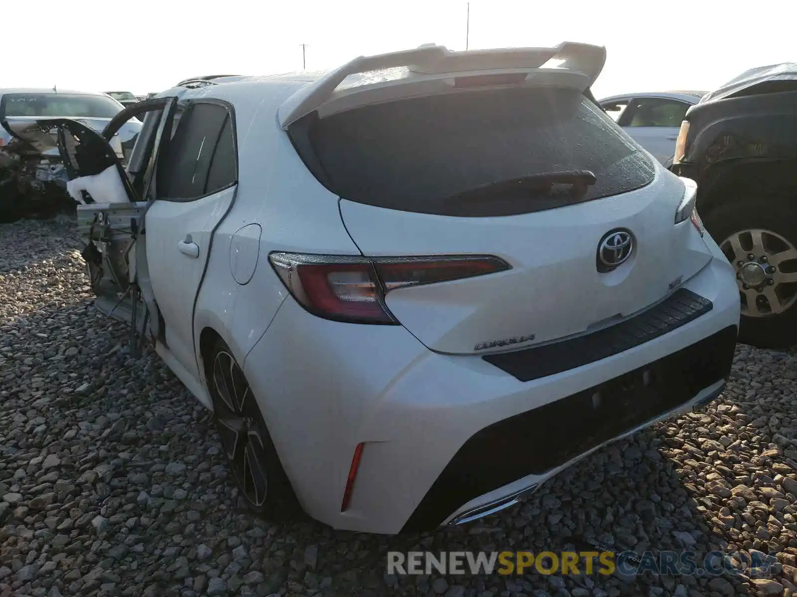 3 Photograph of a damaged car JTNK4RBE0K3040196 TOYOTA COROLLA 2019