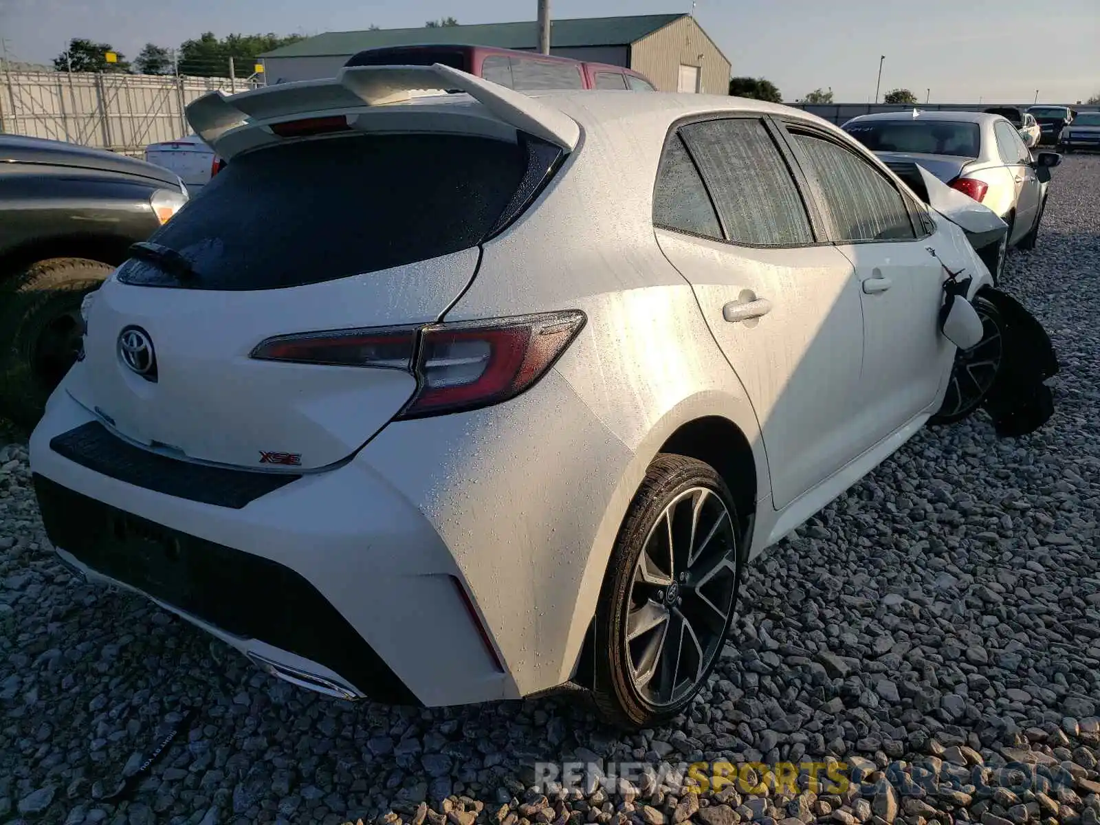 4 Photograph of a damaged car JTNK4RBE0K3040196 TOYOTA COROLLA 2019