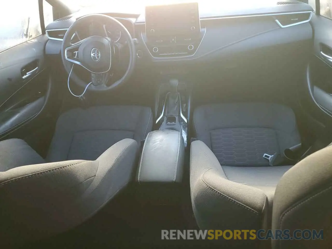 8 Photograph of a damaged car JTNK4RBE0K3049349 TOYOTA COROLLA 2019