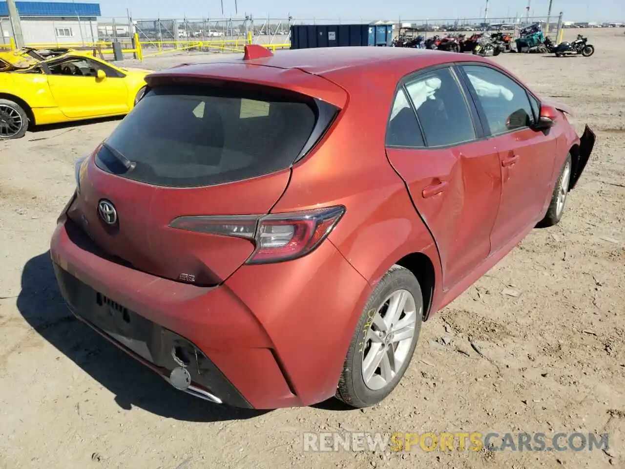 4 Photograph of a damaged car JTNK4RBE0K3053546 TOYOTA COROLLA 2019