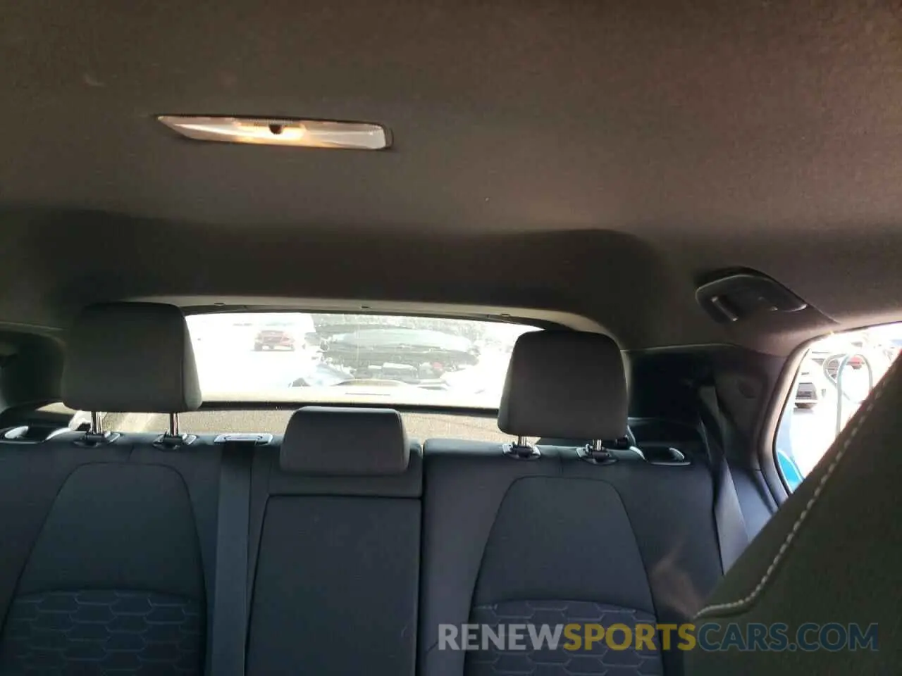 10 Photograph of a damaged car JTNK4RBE0K3059427 TOYOTA COROLLA 2019