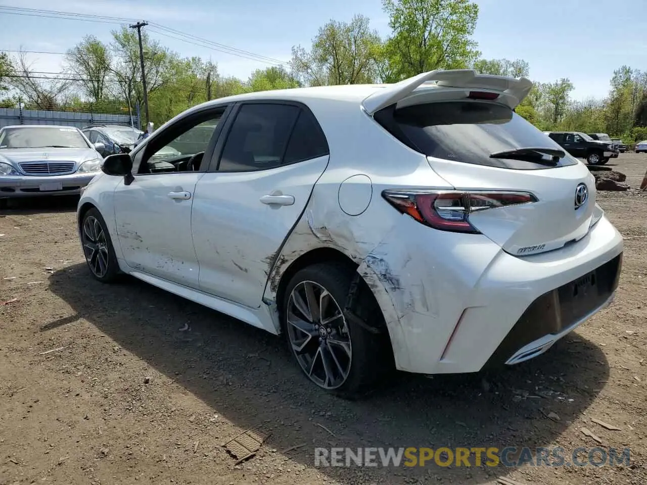 2 Photograph of a damaged car JTNK4RBE1K3002833 TOYOTA COROLLA 2019
