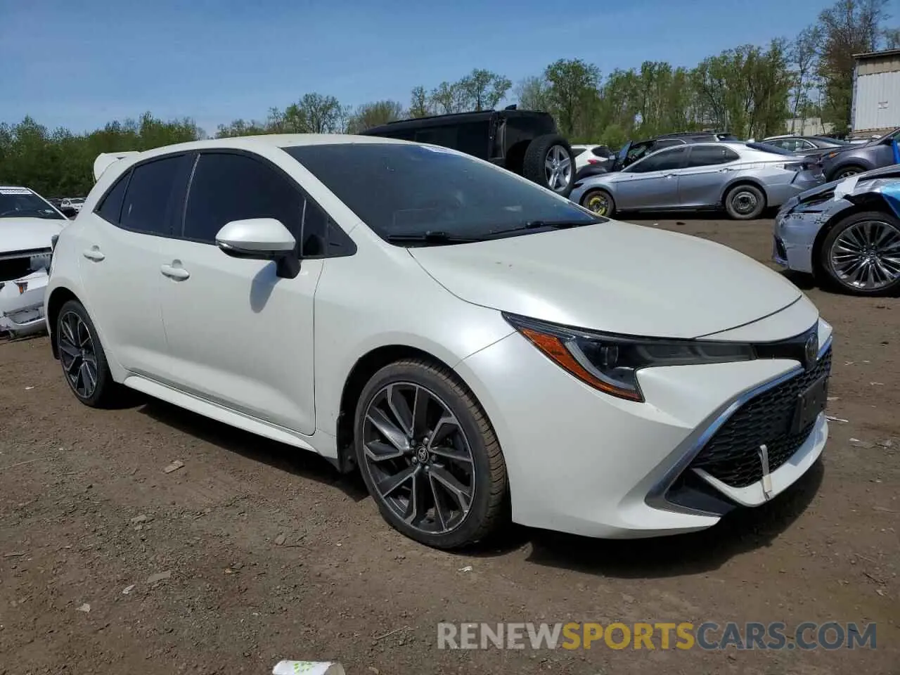 4 Photograph of a damaged car JTNK4RBE1K3002833 TOYOTA COROLLA 2019