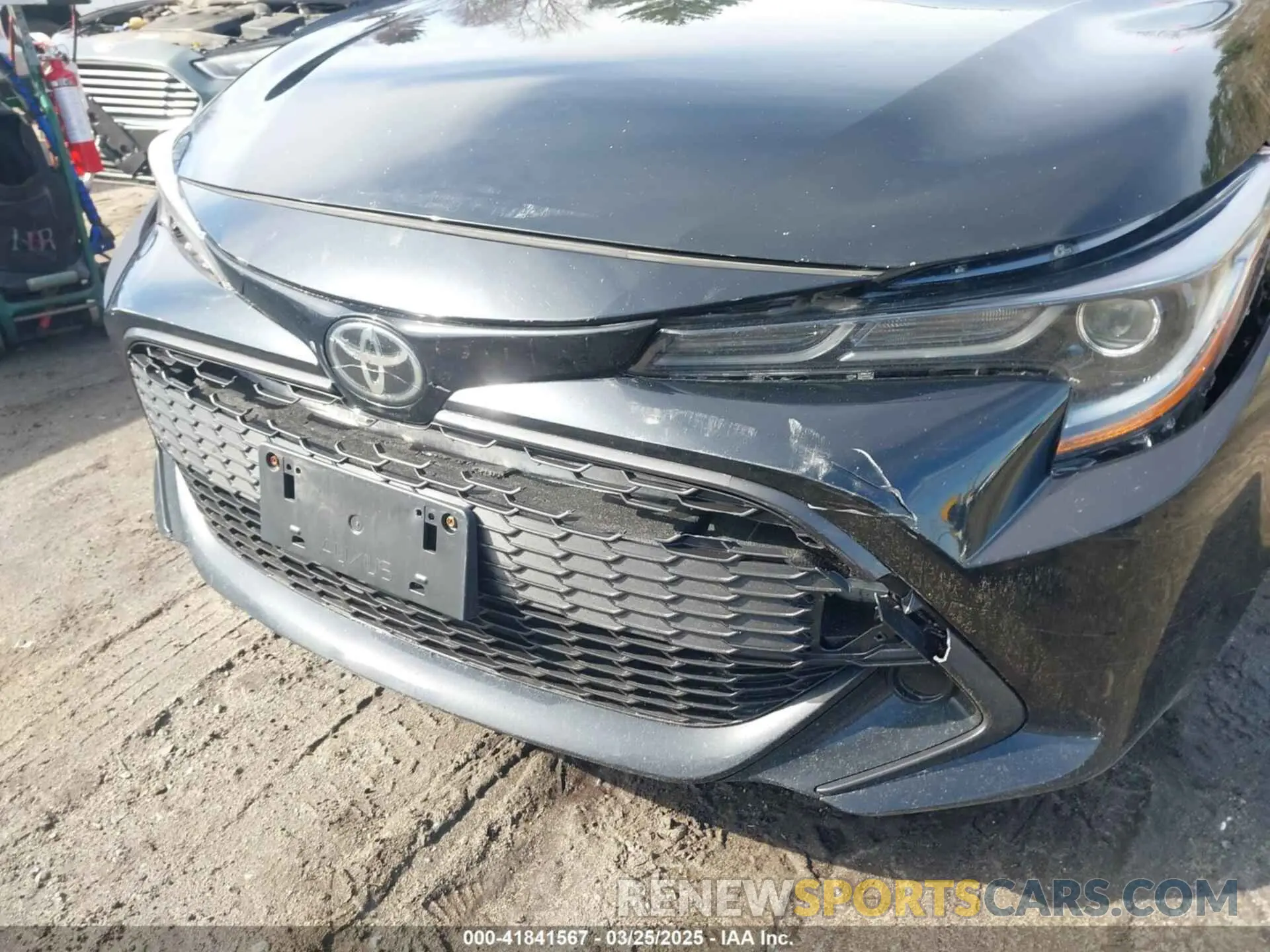 17 Photograph of a damaged car JTNK4RBE1K3009698 TOYOTA COROLLA 2019