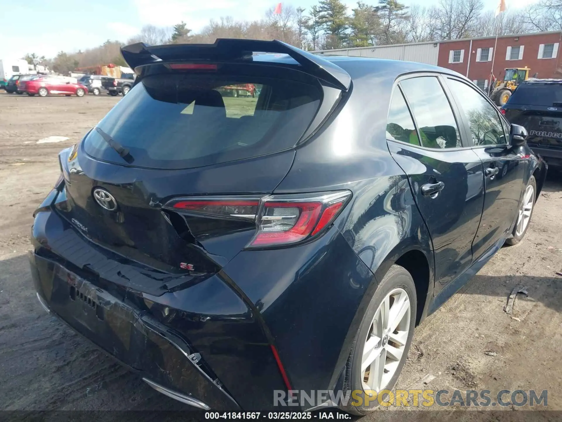 4 Photograph of a damaged car JTNK4RBE1K3009698 TOYOTA COROLLA 2019