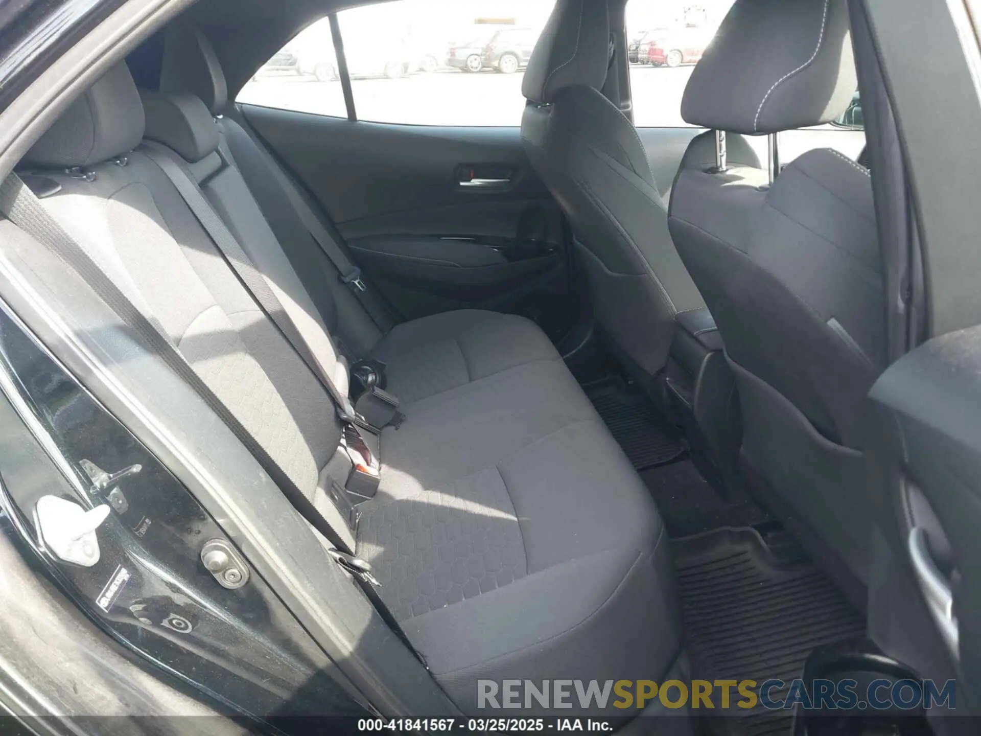 8 Photograph of a damaged car JTNK4RBE1K3009698 TOYOTA COROLLA 2019