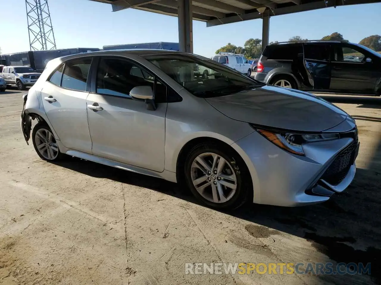 4 Photograph of a damaged car JTNK4RBE1K3018899 TOYOTA COROLLA 2019