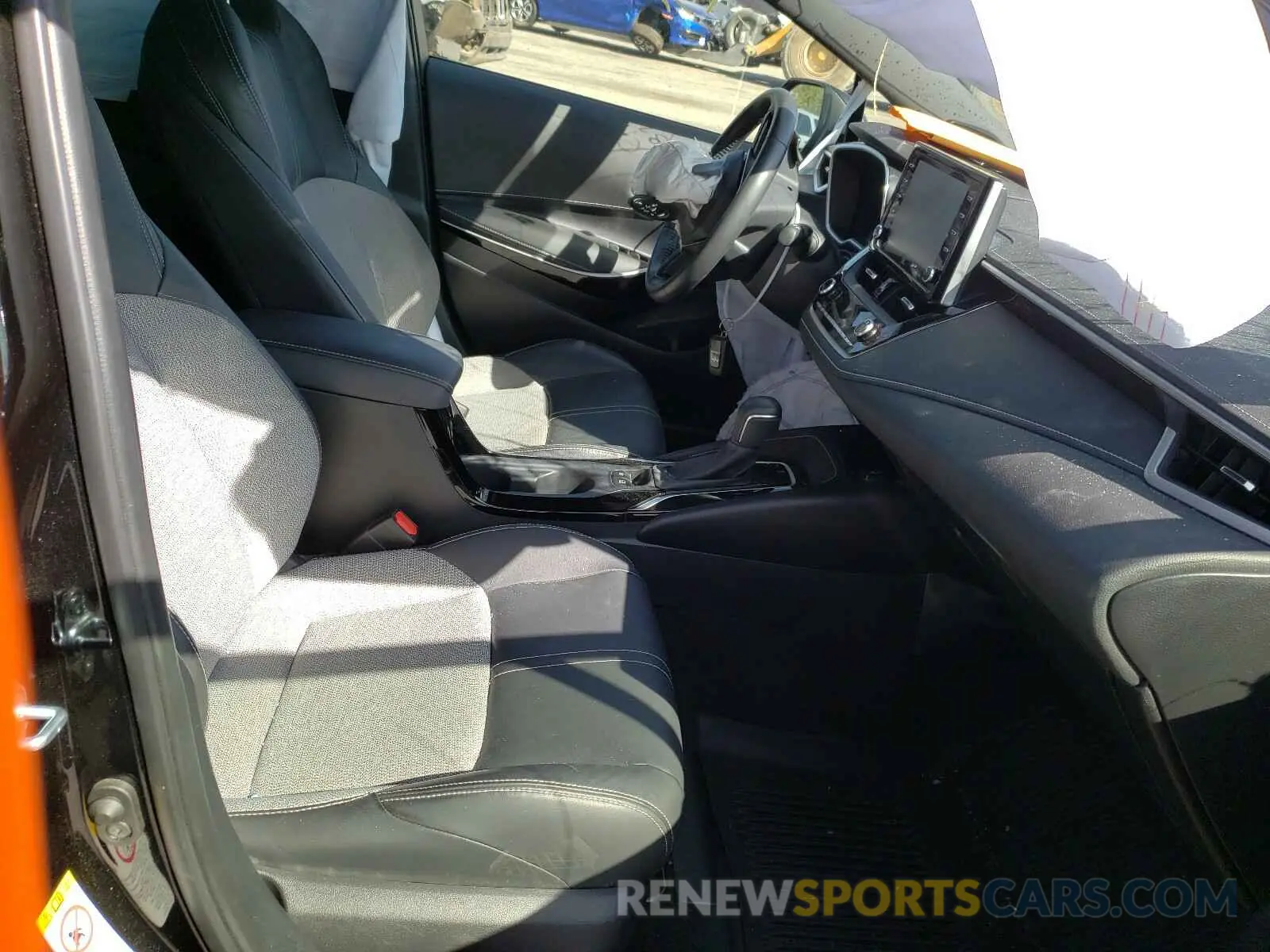 5 Photograph of a damaged car JTNK4RBE1K3020779 TOYOTA COROLLA 2019