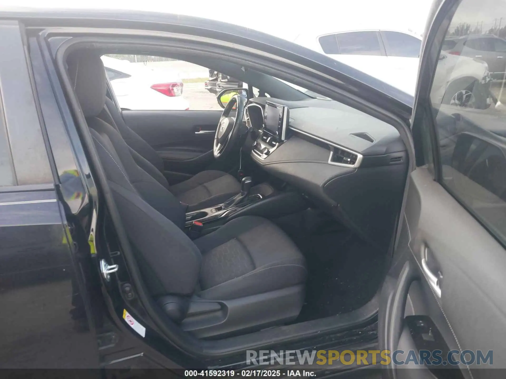 5 Photograph of a damaged car JTNK4RBE1K3027554 TOYOTA COROLLA 2019