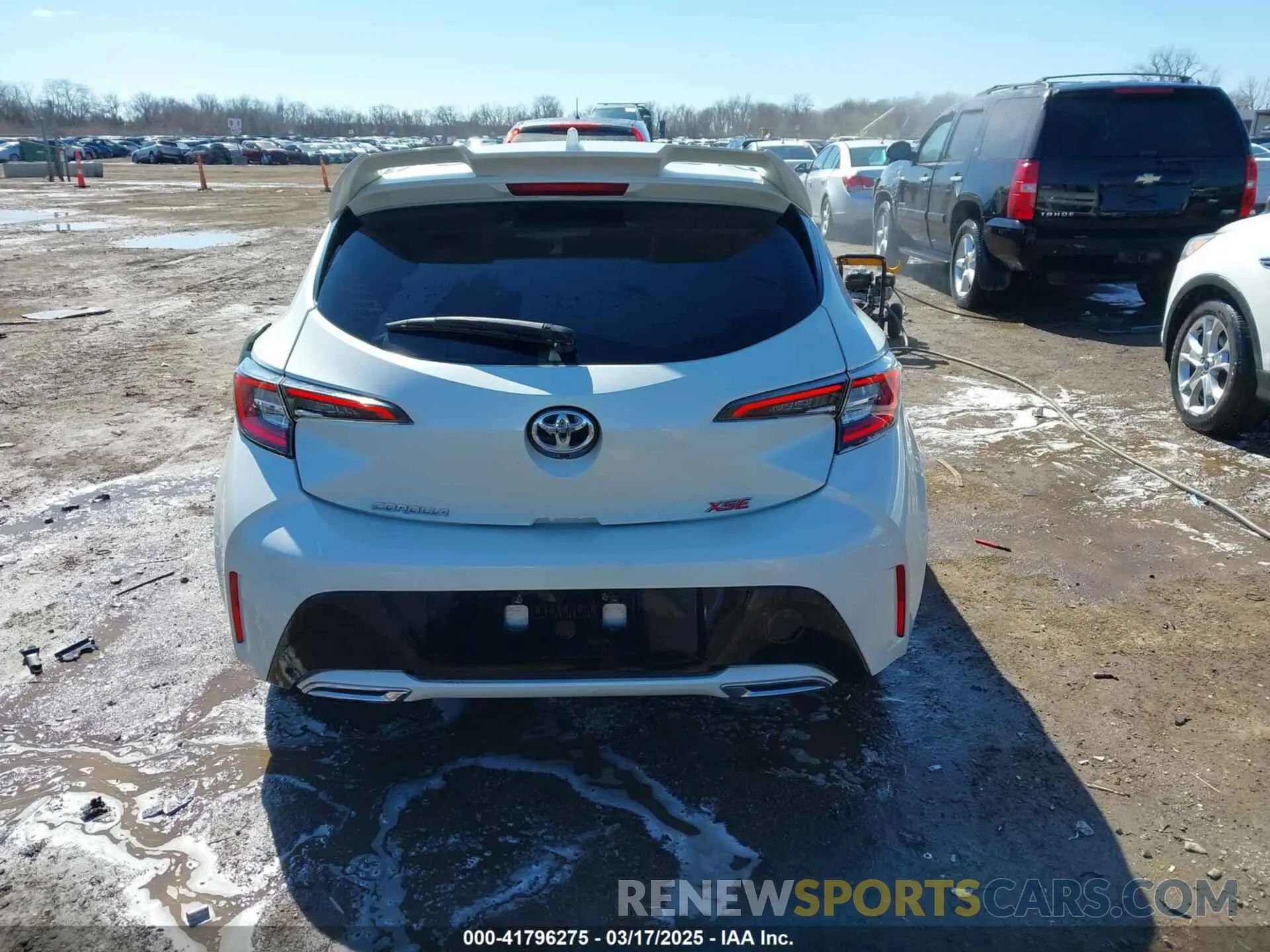 16 Photograph of a damaged car JTNK4RBE1K3030695 TOYOTA COROLLA 2019