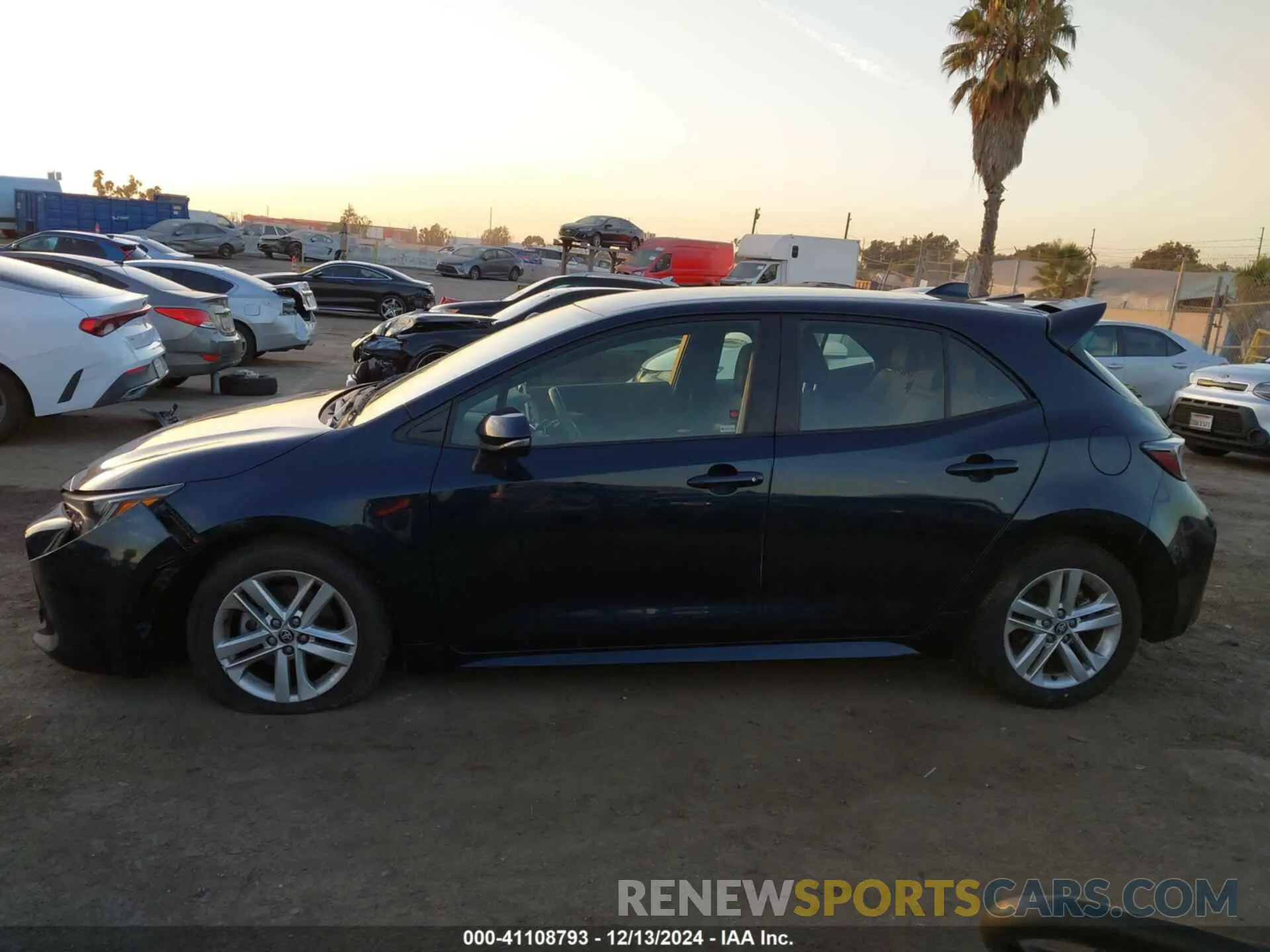 14 Photograph of a damaged car JTNK4RBE1K3035377 TOYOTA COROLLA 2019