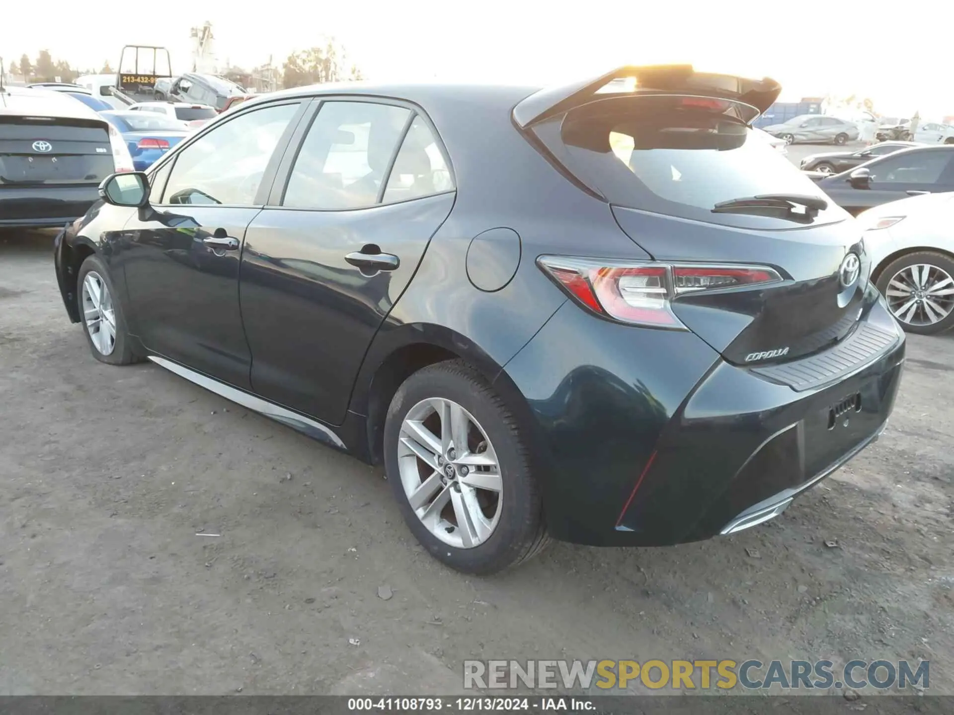 3 Photograph of a damaged car JTNK4RBE1K3035377 TOYOTA COROLLA 2019