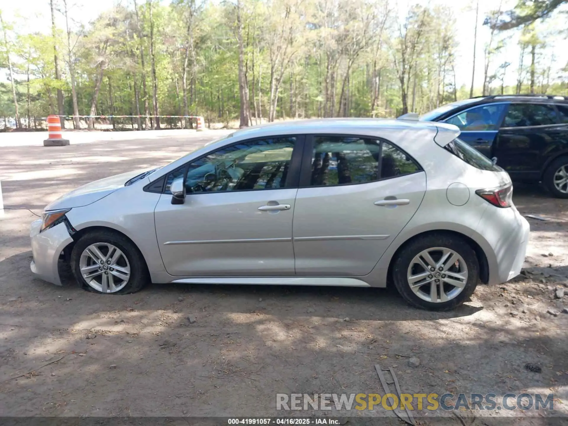14 Photograph of a damaged car JTNK4RBE1K3038151 TOYOTA COROLLA 2019