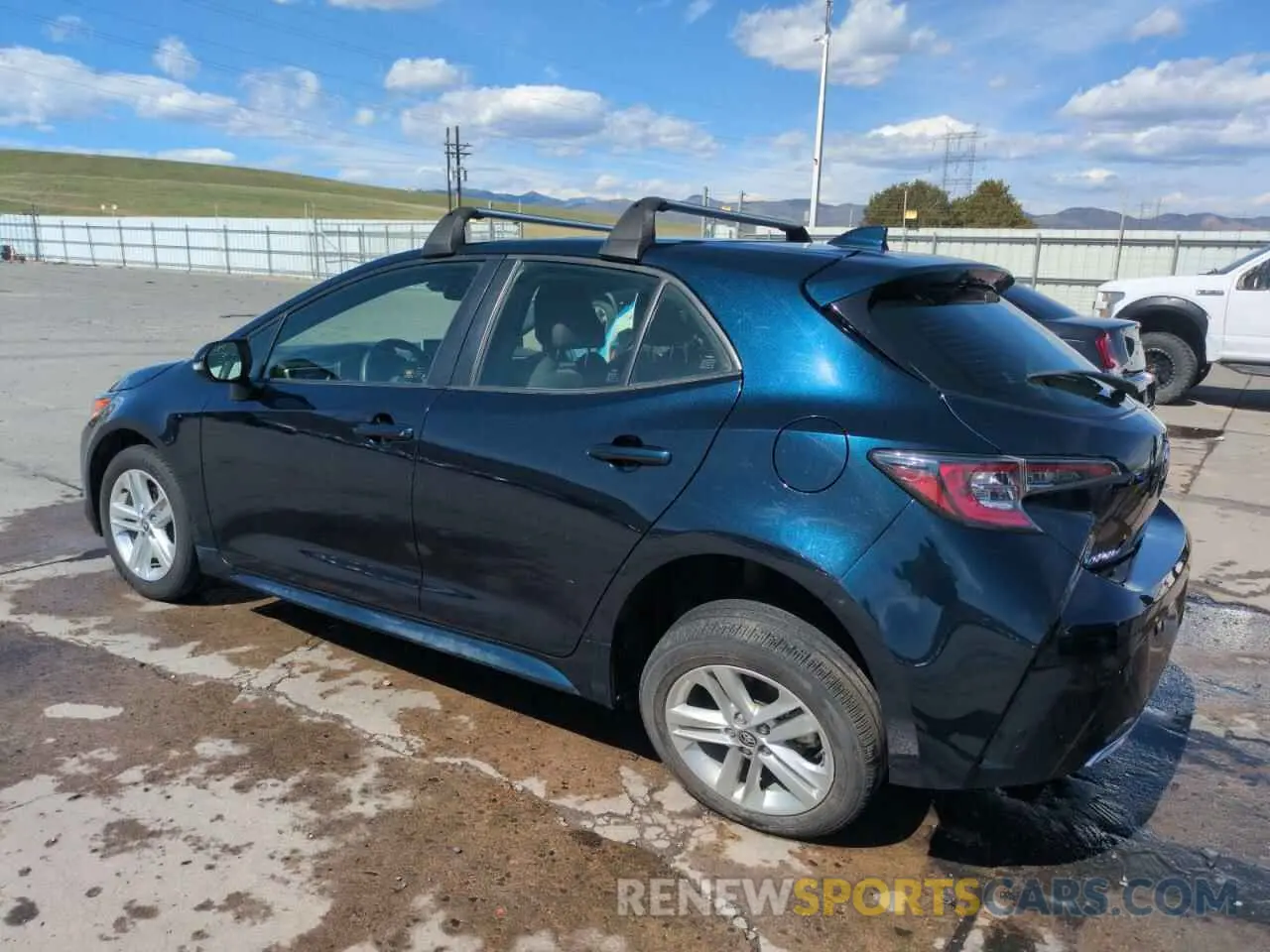 2 Photograph of a damaged car JTNK4RBE1K3052843 TOYOTA COROLLA 2019