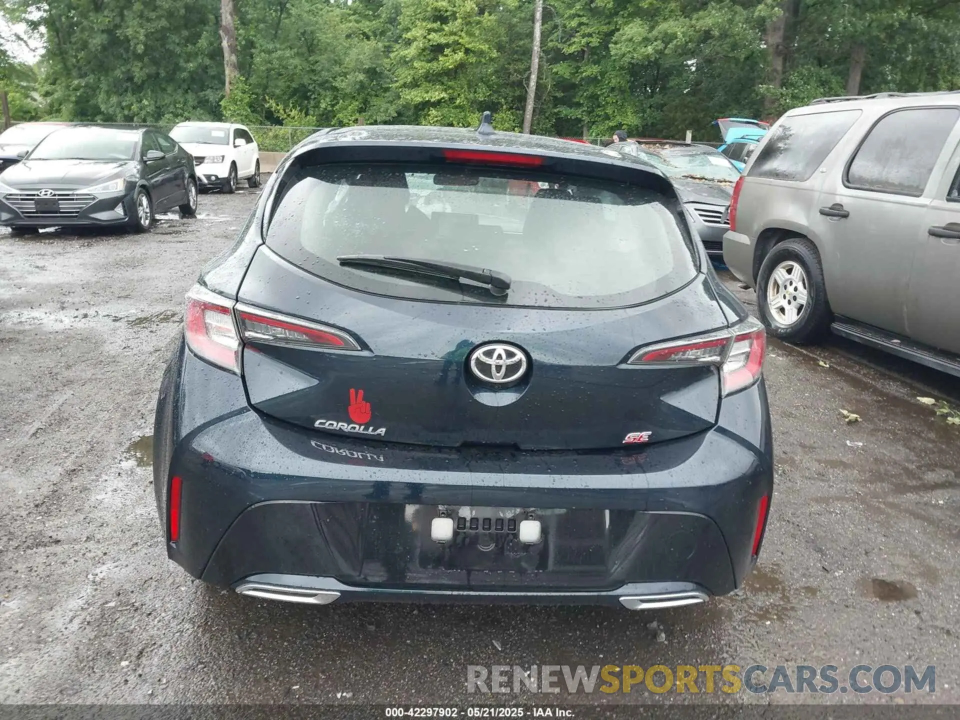 16 Photograph of a damaged car JTNK4RBE2K3049966 TOYOTA COROLLA 2019