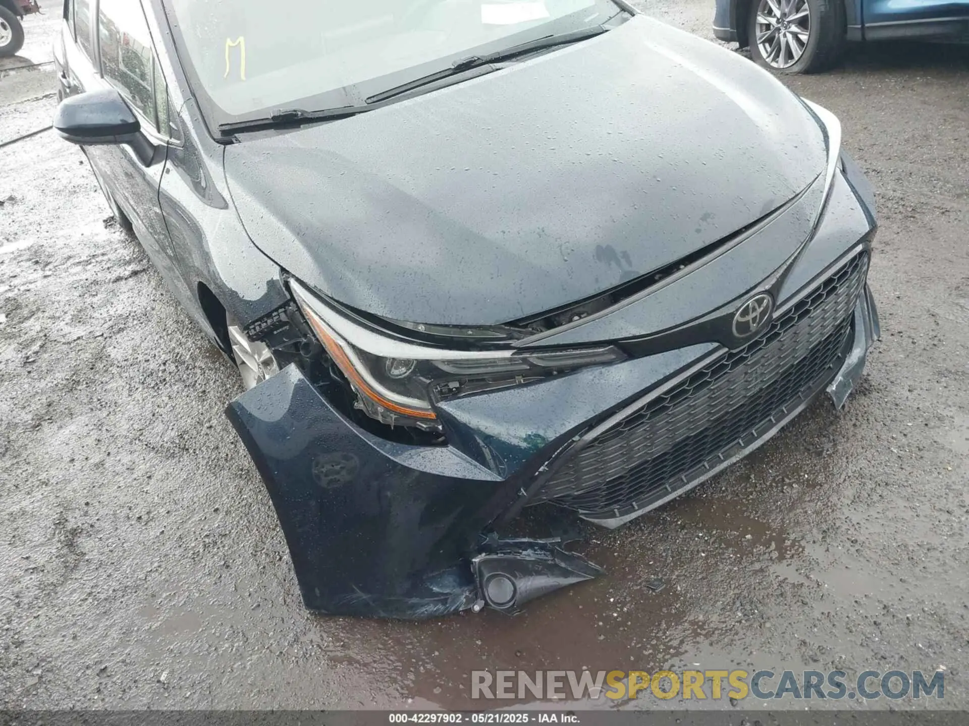 6 Photograph of a damaged car JTNK4RBE2K3049966 TOYOTA COROLLA 2019