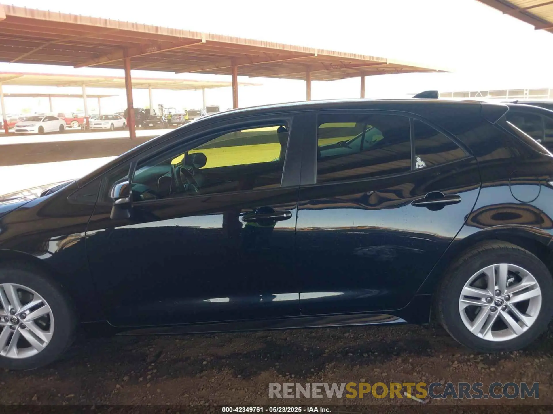 14 Photograph of a damaged car JTNK4RBE2K3060434 TOYOTA COROLLA 2019