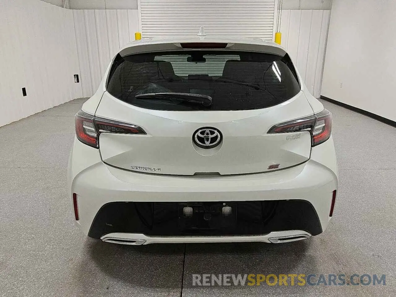 6 Photograph of a damaged car JTNK4RBE2K3064385 TOYOTA COROLLA 2019