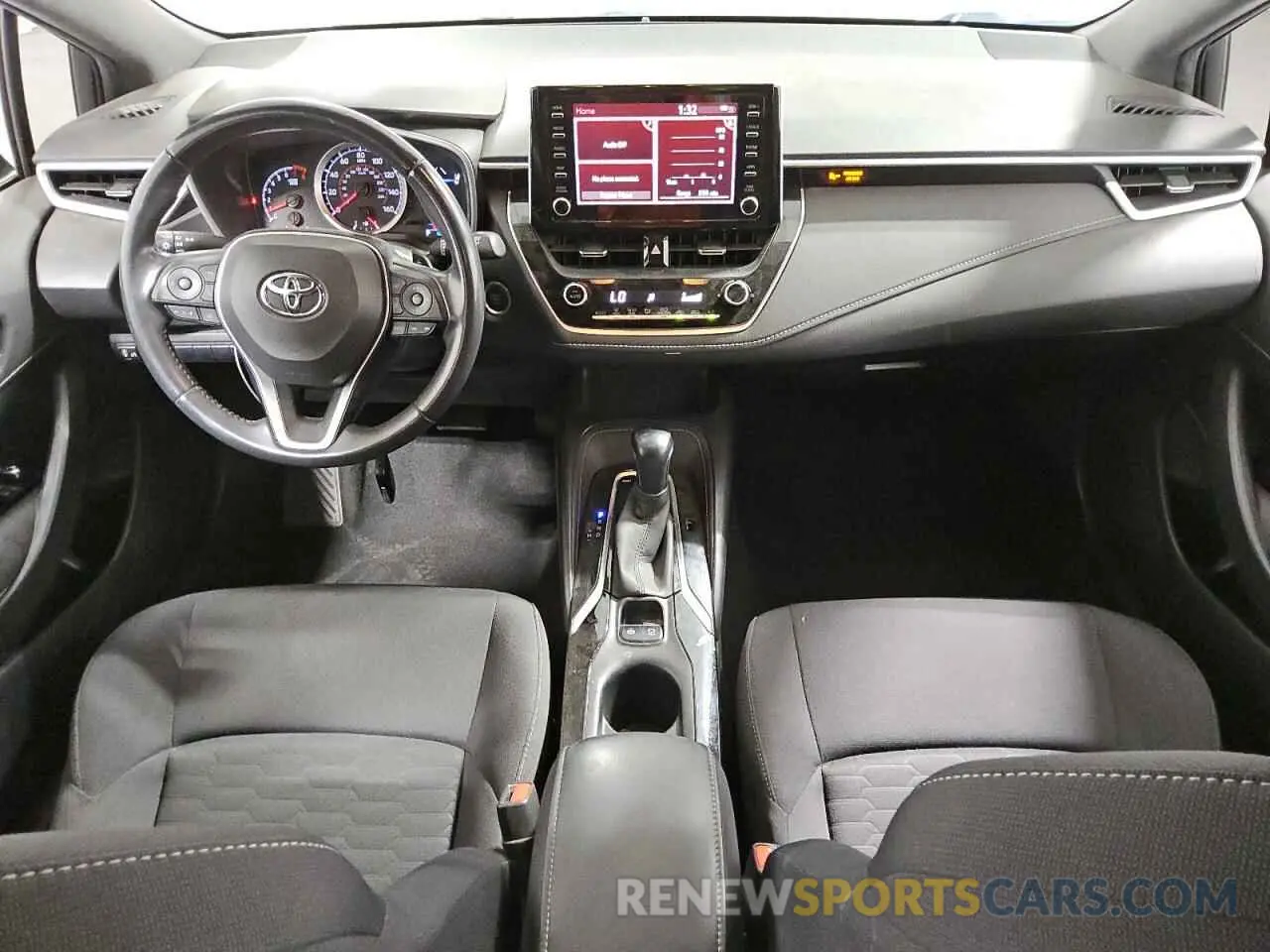 8 Photograph of a damaged car JTNK4RBE2K3064385 TOYOTA COROLLA 2019