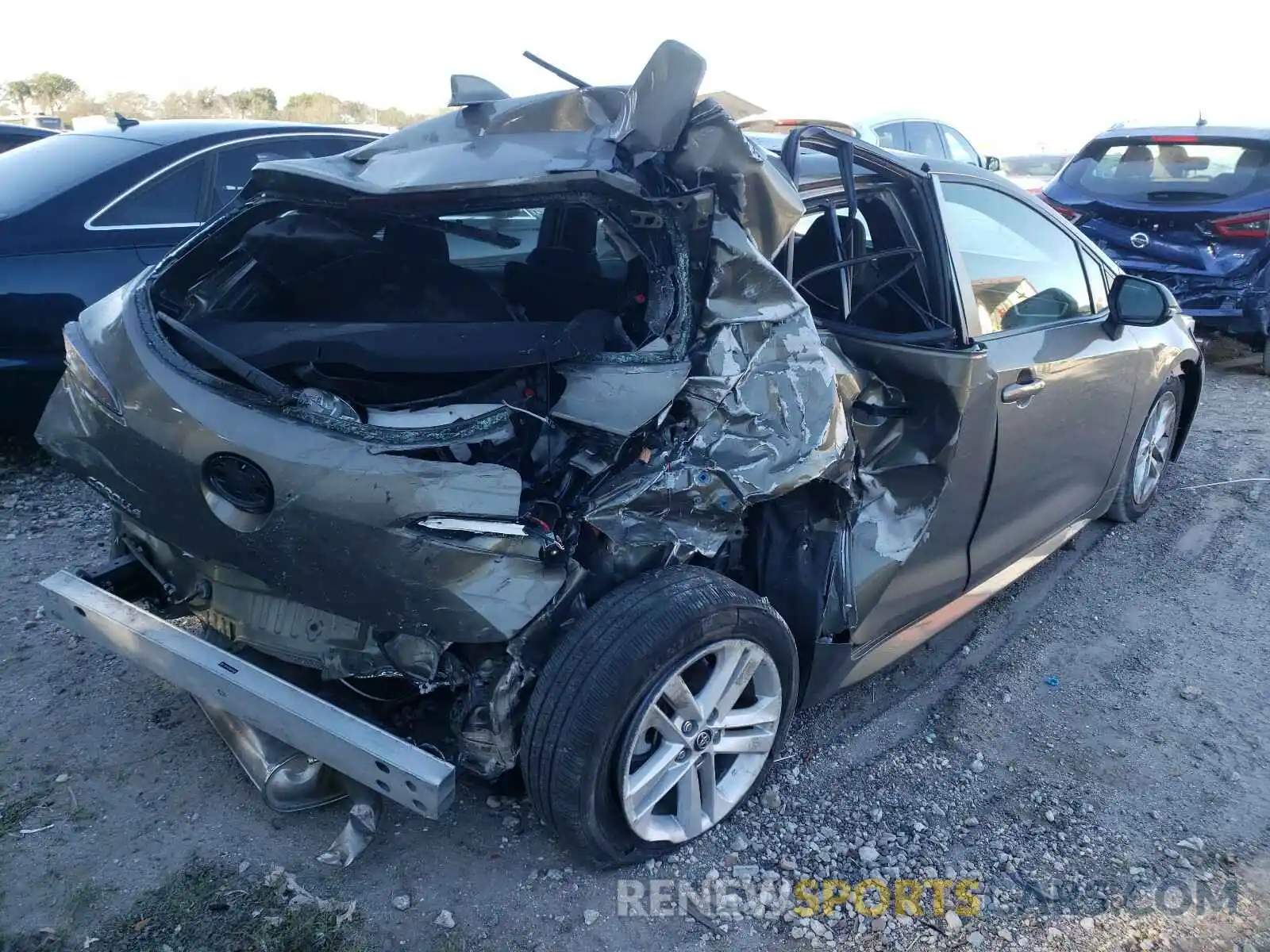 4 Photograph of a damaged car JTNK4RBE3K3014451 TOYOTA COROLLA 2019