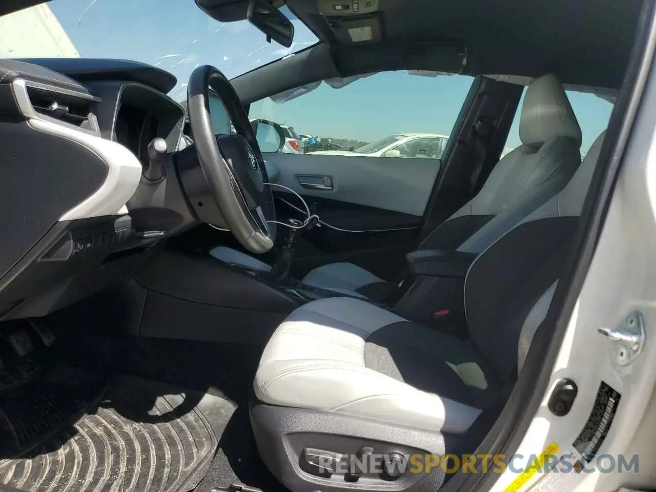 7 Photograph of a damaged car JTNK4RBE3K3017642 TOYOTA COROLLA 2019