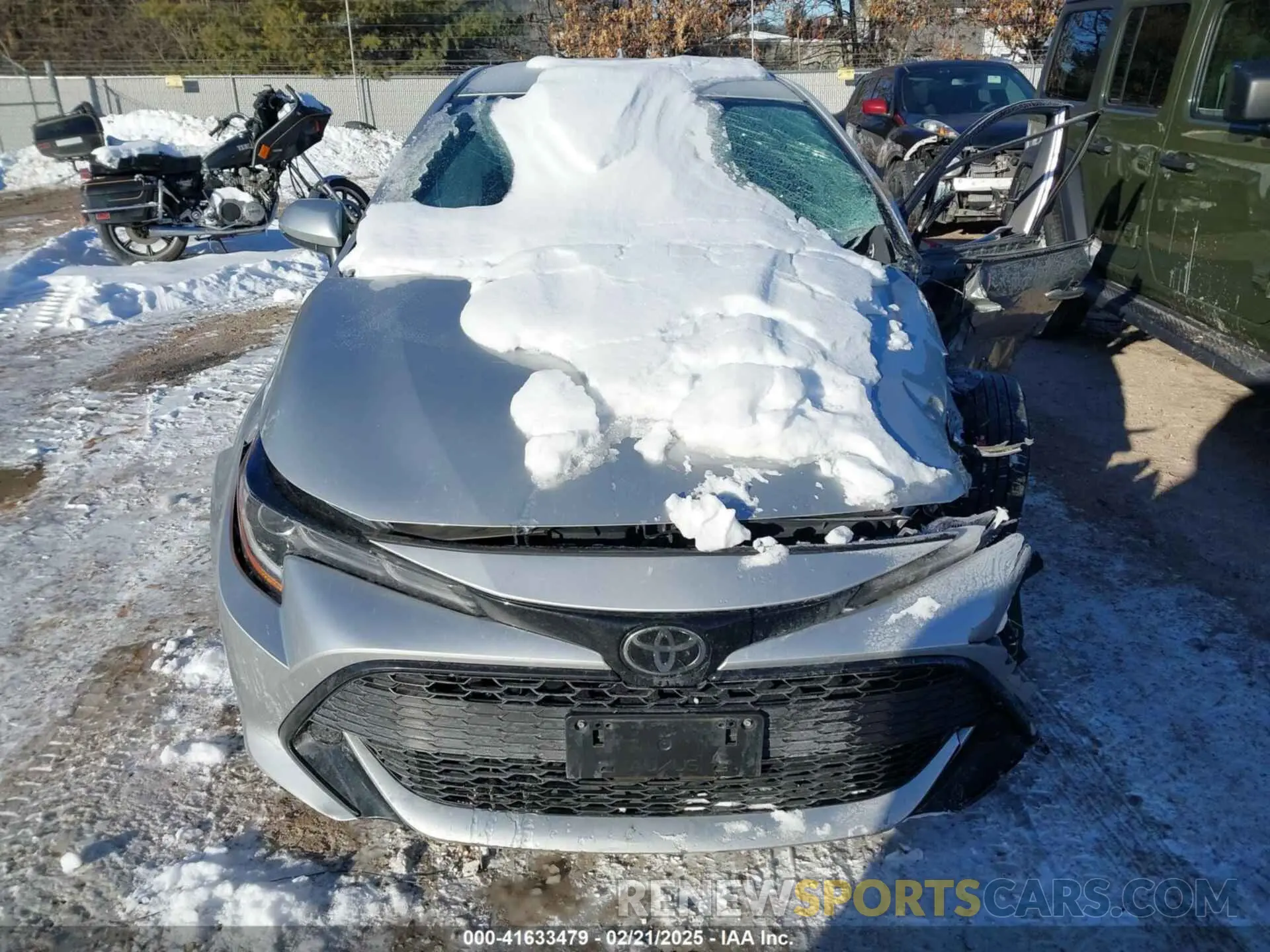 11 Photograph of a damaged car JTNK4RBE3K3029225 TOYOTA COROLLA 2019
