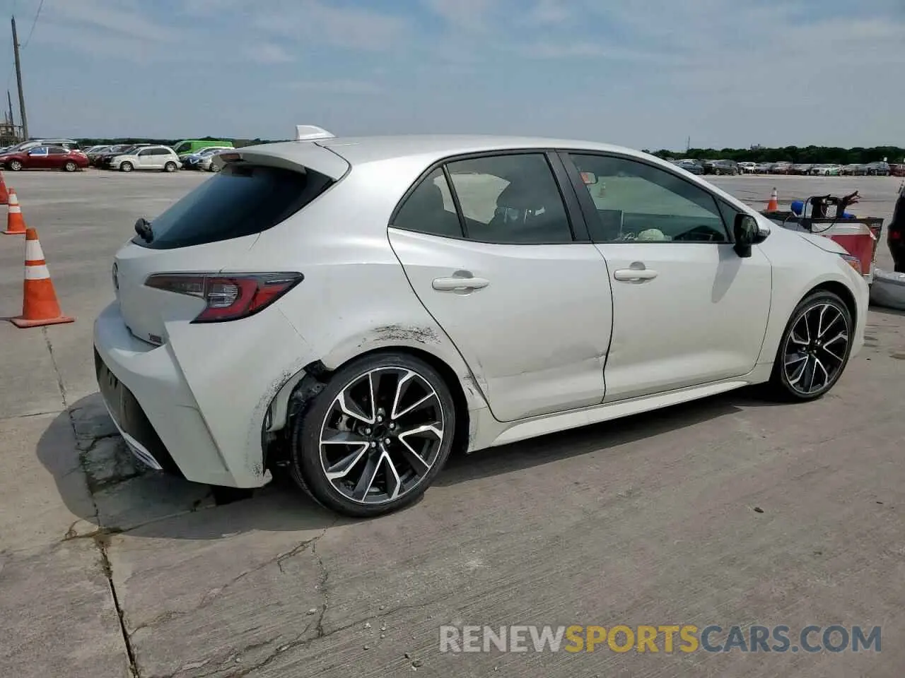 3 Photograph of a damaged car JTNK4RBE3K3030178 TOYOTA COROLLA 2019
