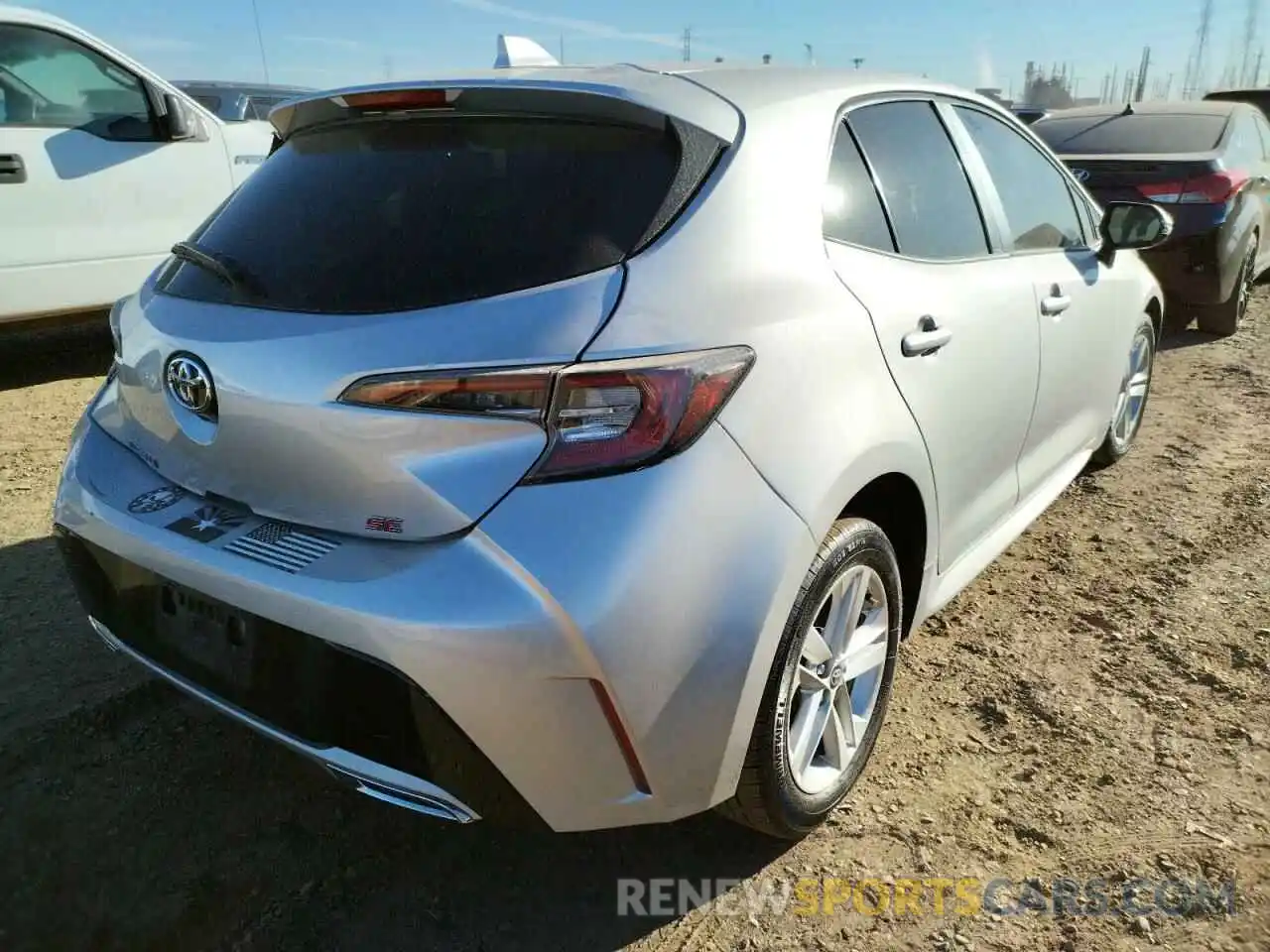 4 Photograph of a damaged car JTNK4RBE3K3043013 TOYOTA COROLLA 2019