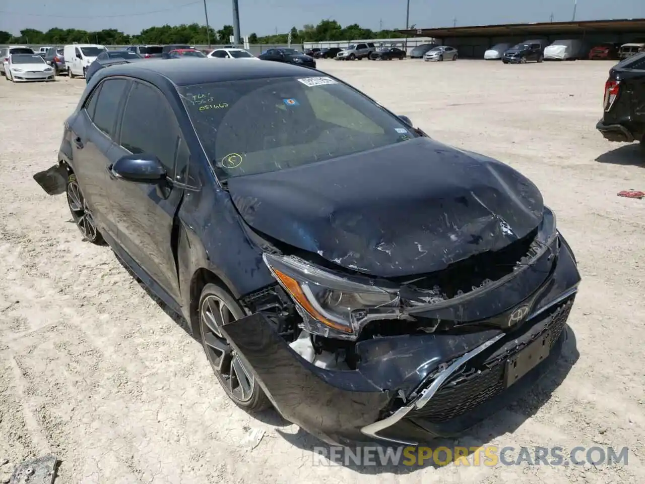 1 Photograph of a damaged car JTNK4RBE3K3051662 TOYOTA COROLLA 2019