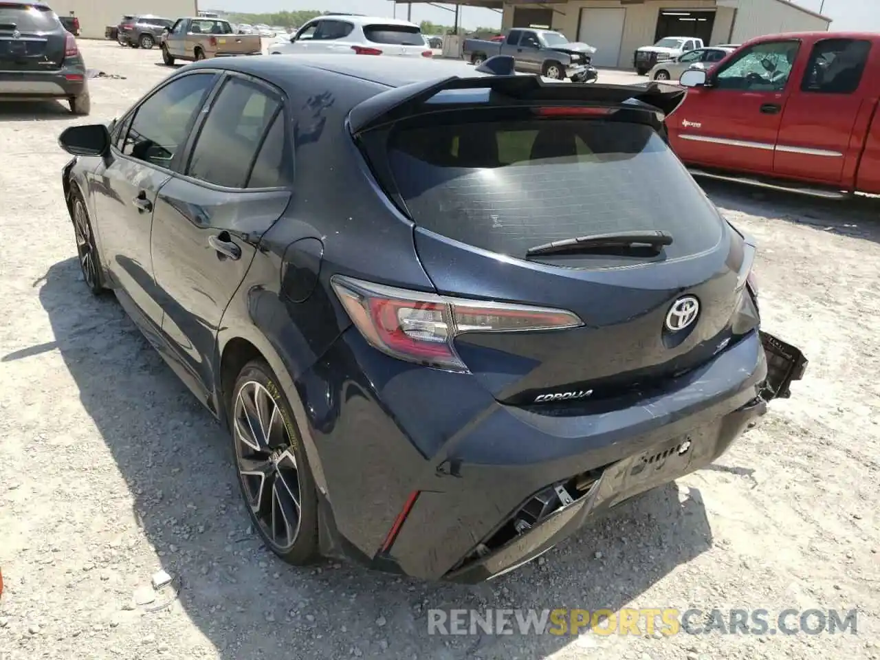 3 Photograph of a damaged car JTNK4RBE3K3051662 TOYOTA COROLLA 2019