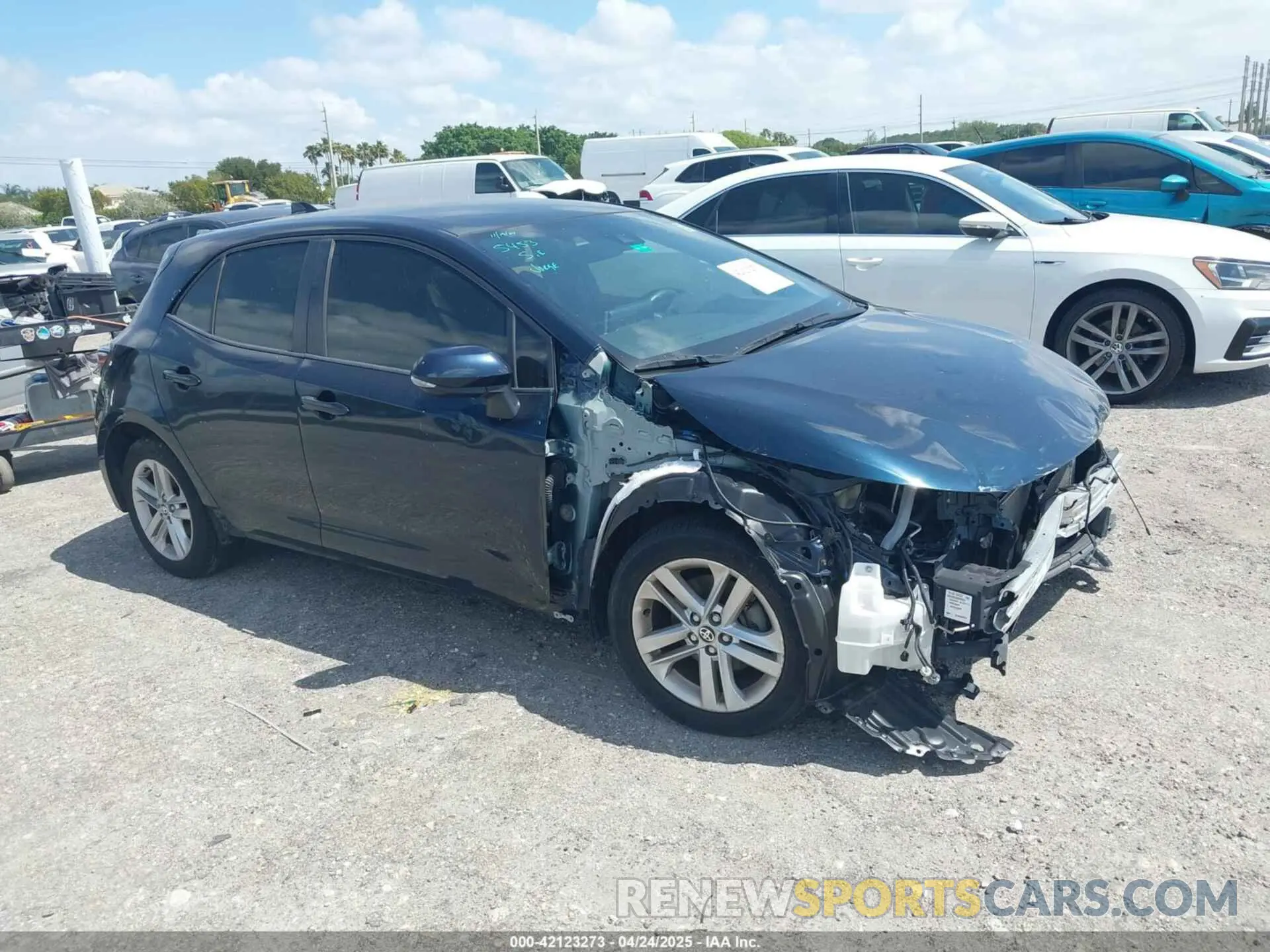1 Photograph of a damaged car JTNK4RBE3K3061589 TOYOTA COROLLA 2019
