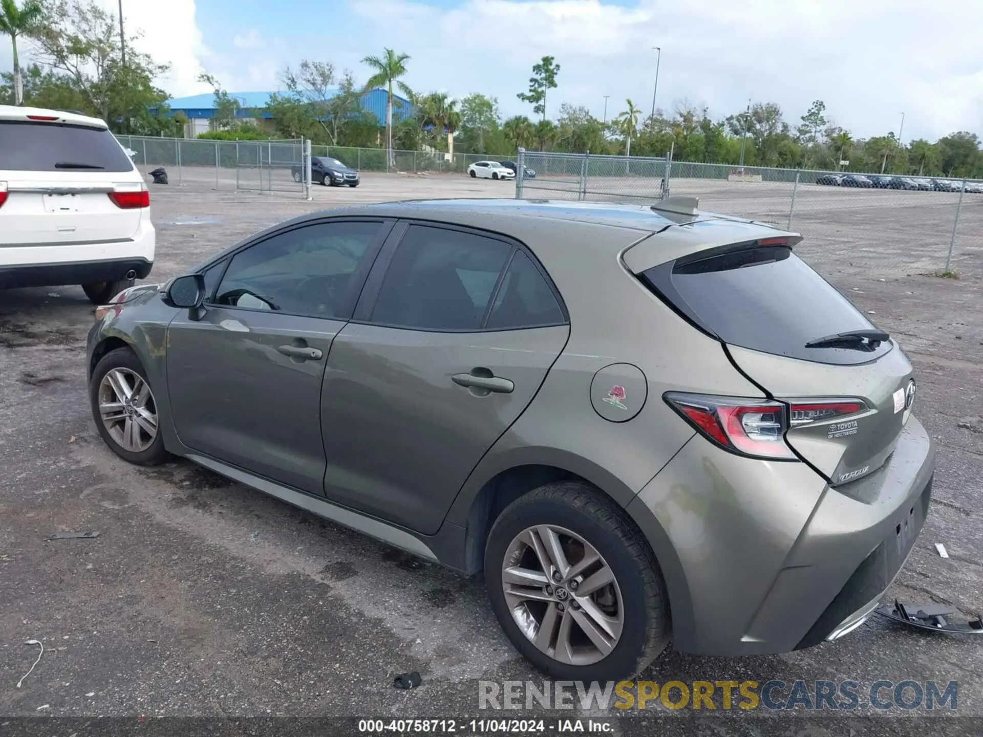 3 Photograph of a damaged car JTNK4RBE4K3044915 TOYOTA COROLLA 2019