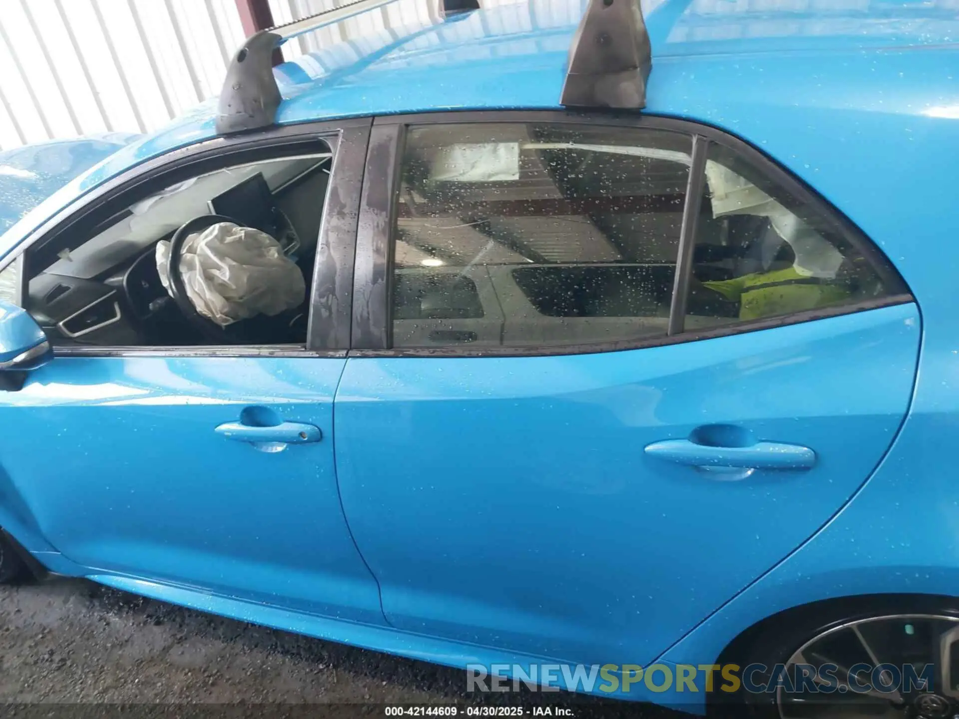 14 Photograph of a damaged car JTNK4RBE4K3052304 TOYOTA COROLLA 2019