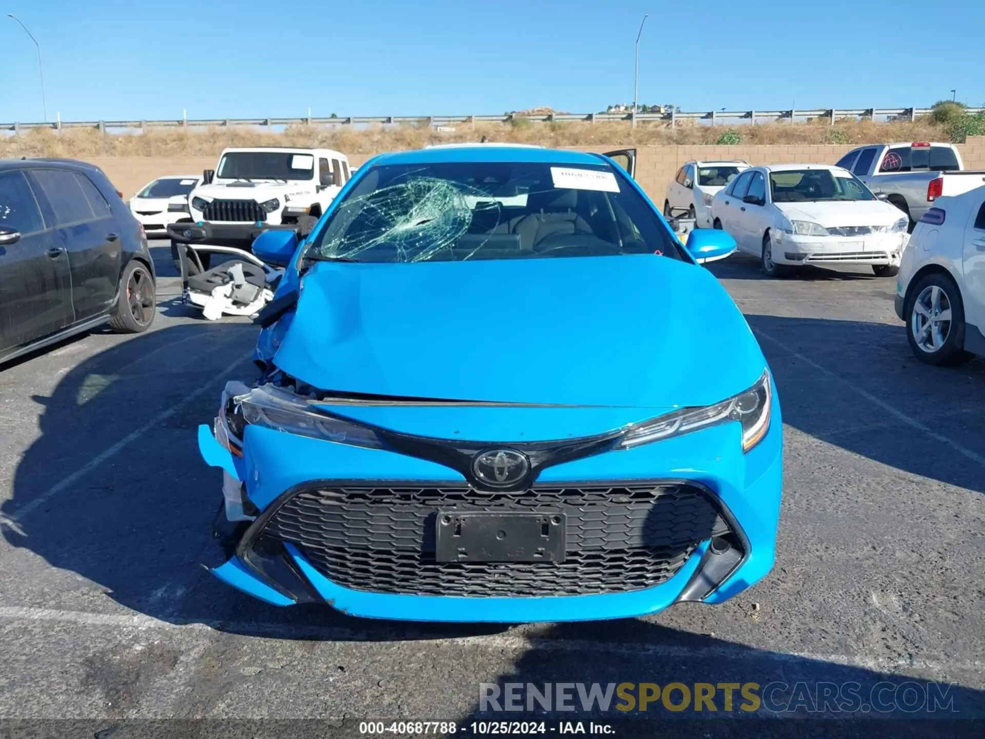 12 Photograph of a damaged car JTNK4RBE4K3072780 TOYOTA COROLLA 2019
