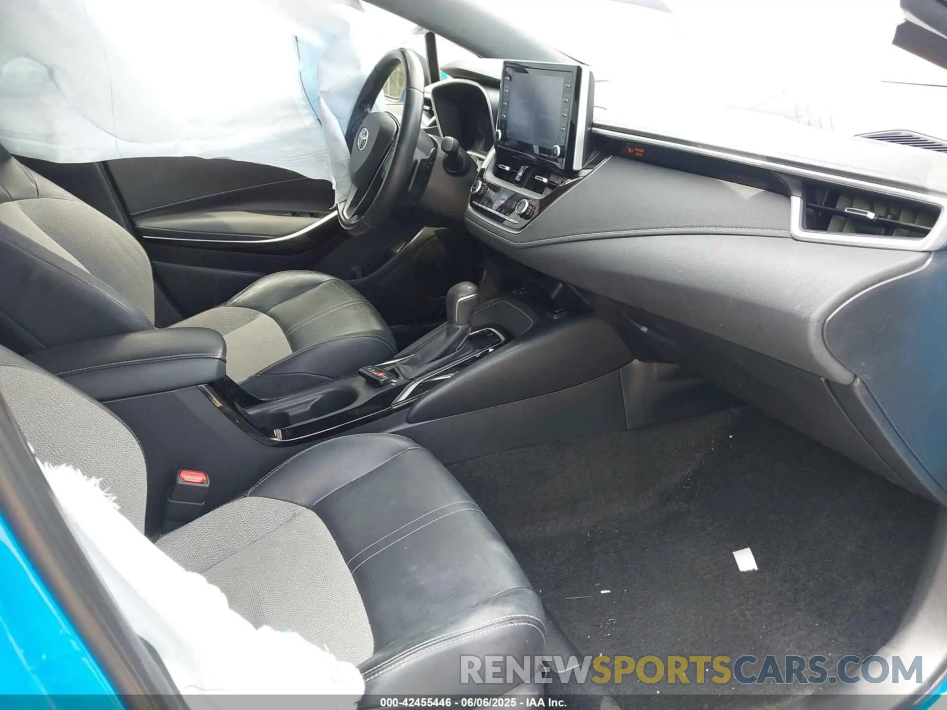 5 Photograph of a damaged car JTNK4RBE5K3019876 TOYOTA COROLLA 2019