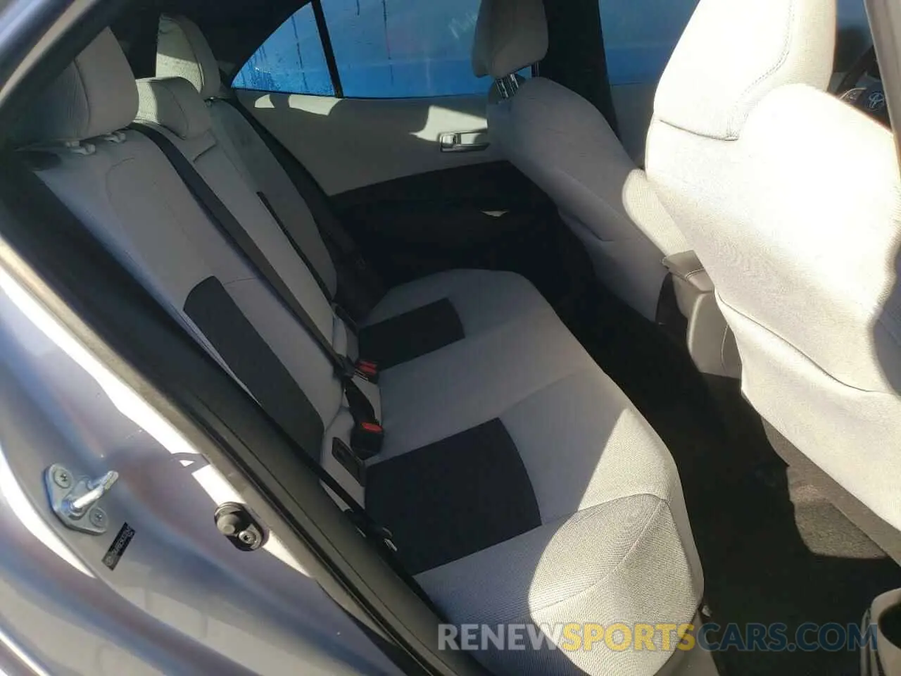 6 Photograph of a damaged car JTNK4RBE5K3030649 TOYOTA COROLLA 2019