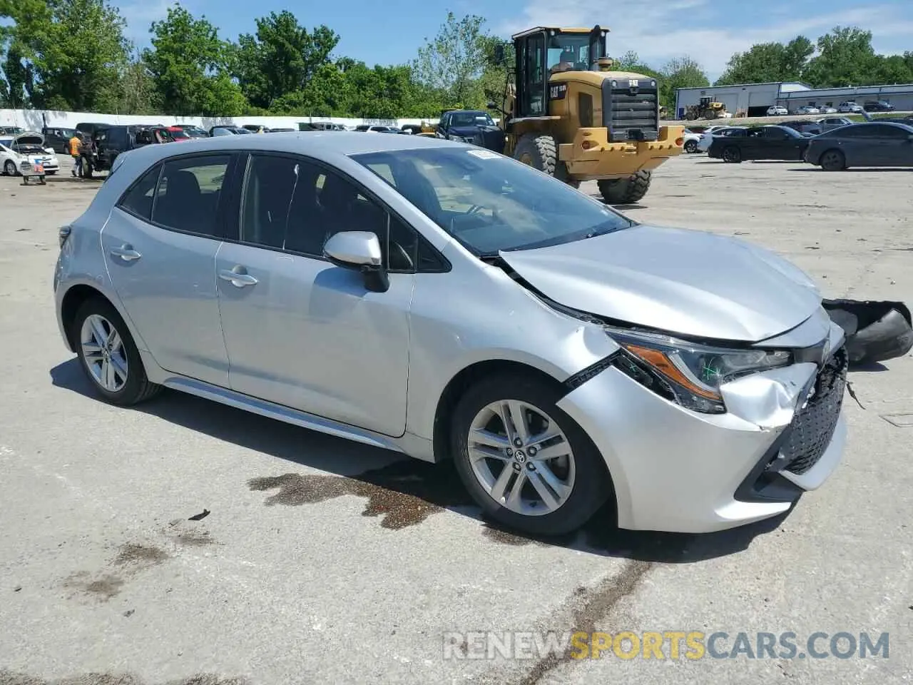 4 Photograph of a damaged car JTNK4RBE5K3031154 TOYOTA COROLLA 2019