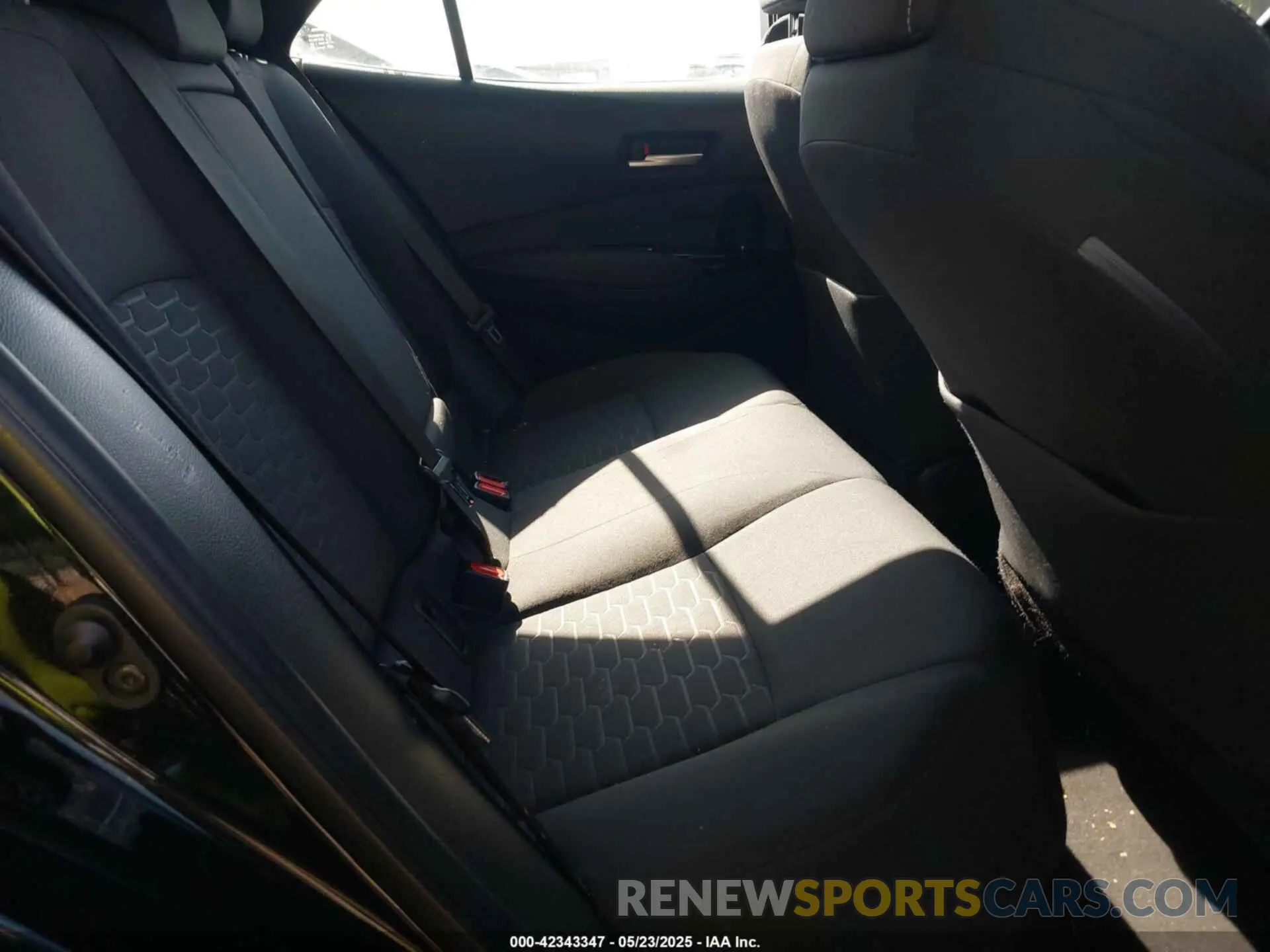 8 Photograph of a damaged car JTNK4RBE5K3055695 TOYOTA COROLLA 2019