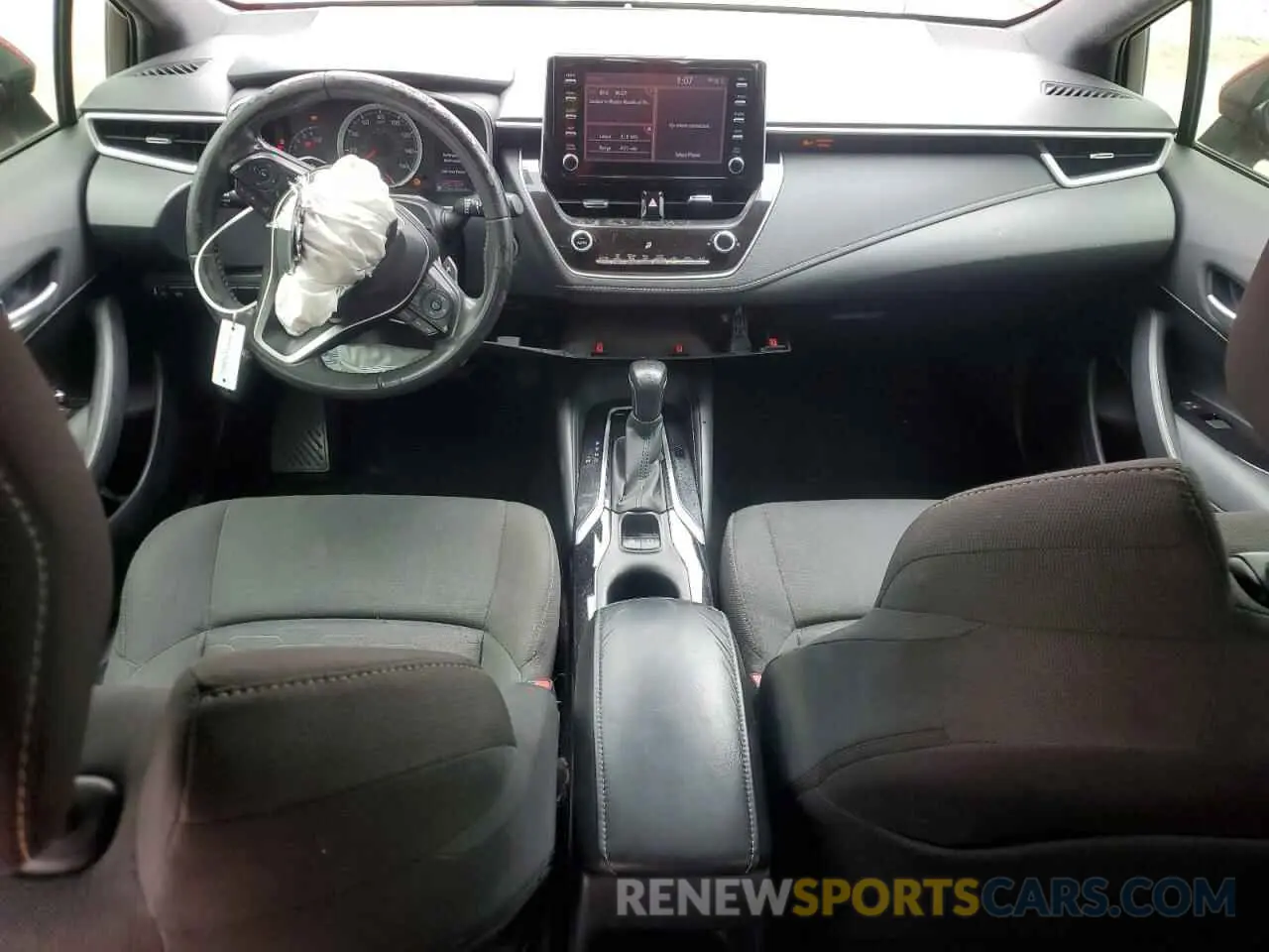 8 Photograph of a damaged car JTNK4RBE6K3011690 TOYOTA COROLLA 2019