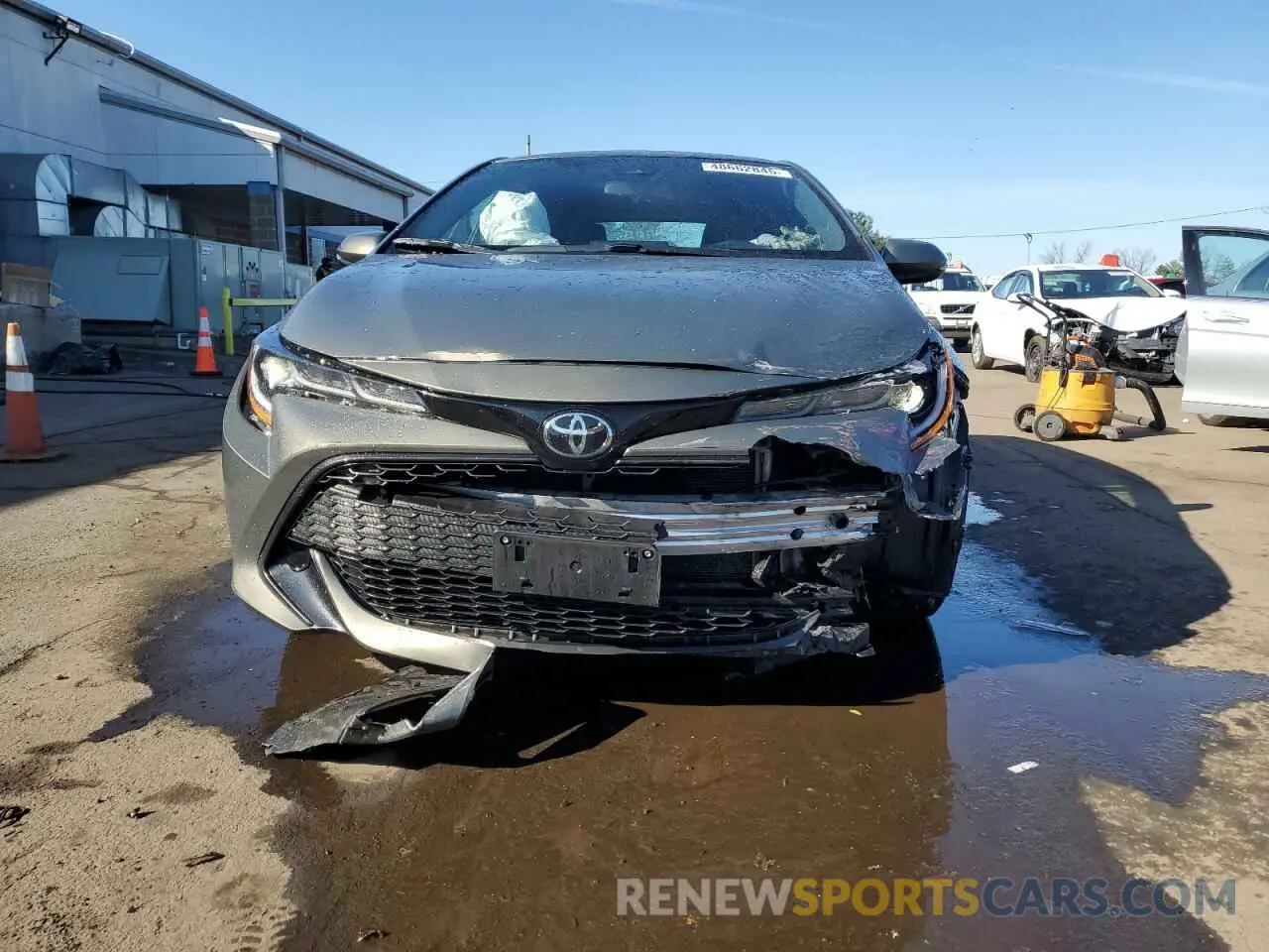 5 Photograph of a damaged car JTNK4RBE6K3039604 TOYOTA COROLLA 2019