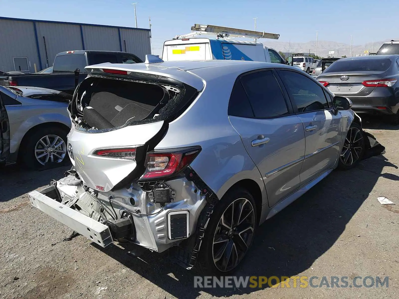 4 Photograph of a damaged car JTNK4RBE6K3040767 TOYOTA COROLLA 2019