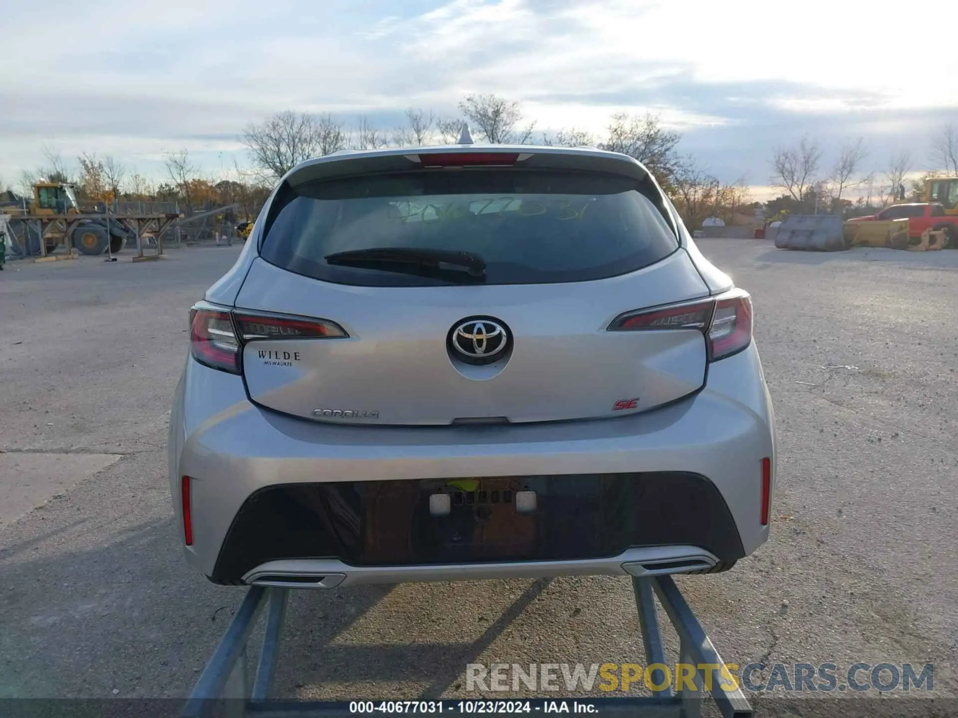 17 Photograph of a damaged car JTNK4RBE6K3047461 TOYOTA COROLLA 2019
