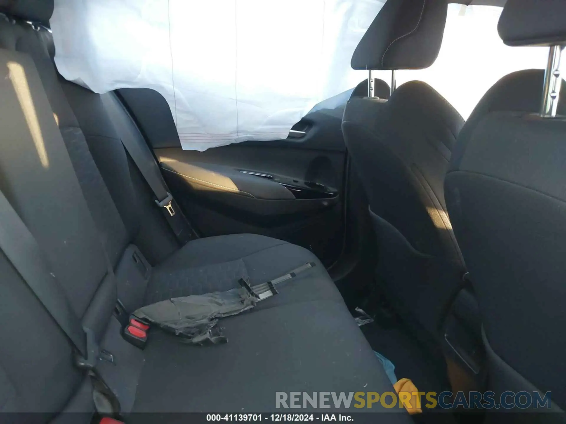 8 Photograph of a damaged car JTNK4RBE6K3047816 TOYOTA COROLLA 2019