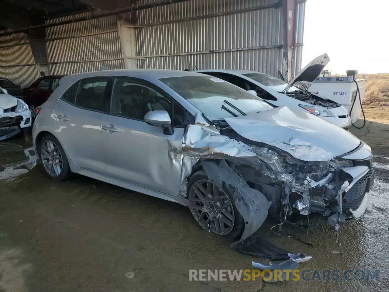 4 Photograph of a damaged car JTNK4RBE6K3057262 TOYOTA COROLLA 2019