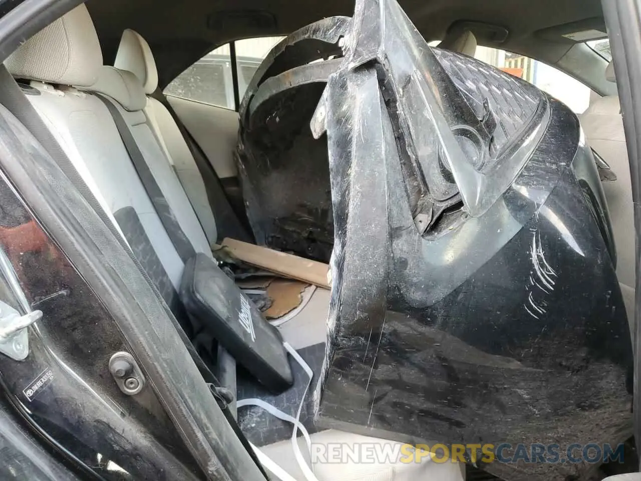 11 Photograph of a damaged car JTNK4RBE7K3013562 TOYOTA COROLLA 2019