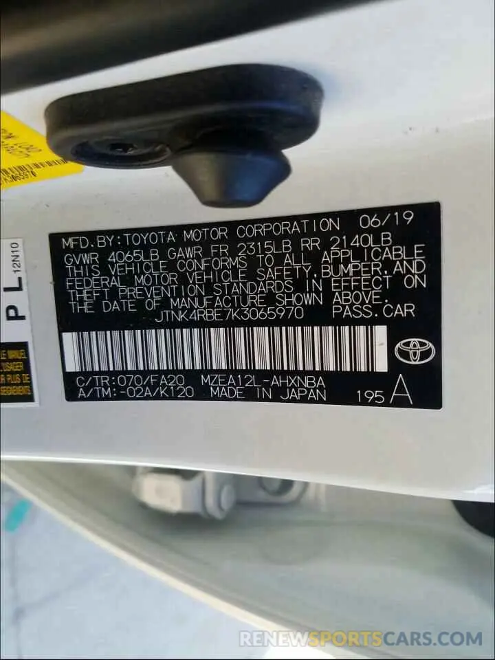 10 Photograph of a damaged car JTNK4RBE7K3065970 TOYOTA COROLLA 2019