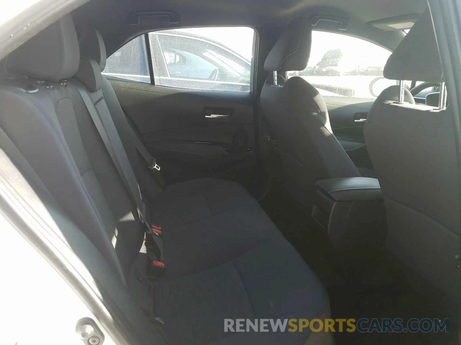 6 Photograph of a damaged car JTNK4RBE7K3065970 TOYOTA COROLLA 2019